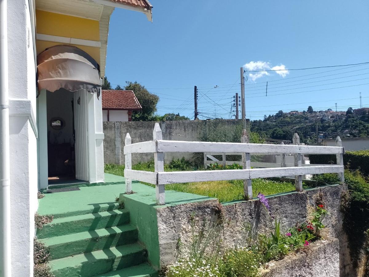 شقة Quartos Para Hospedagem Da Casa Amarela Campos do Jordão المظهر الخارجي الصورة